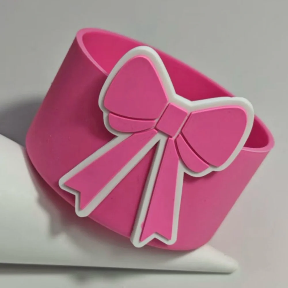 ⭐️Vibrant Pink Bow Cup Sleeve - Picture 1 of 3